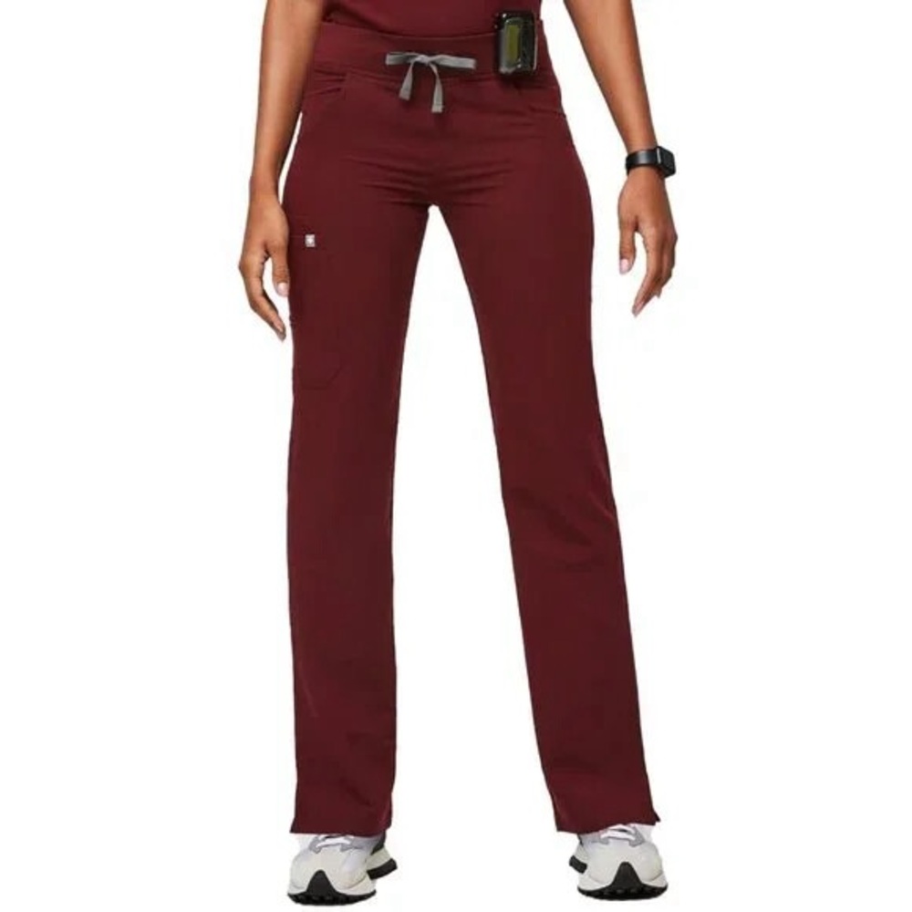 Figs Zamora Technical Women's Burgundy Scrub Pants